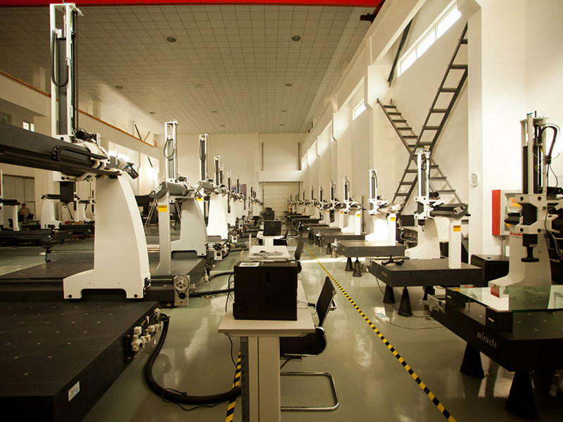 恒溫調(diào)試檢測(cè)車間